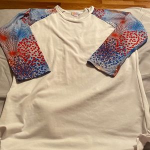 LulaRoe quarter sleeve tee